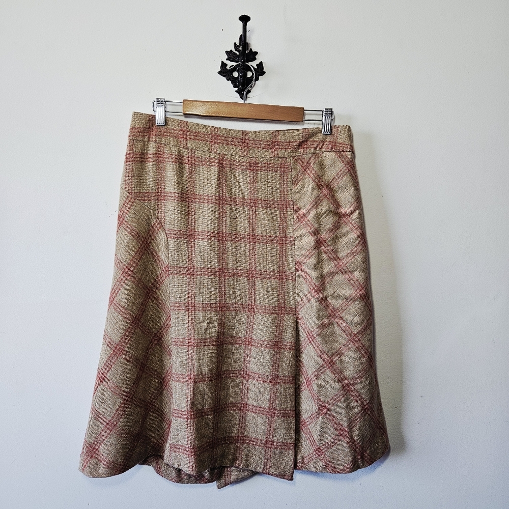 Banana Republic Plaid A-Line Skirt - Picture 2 of 5